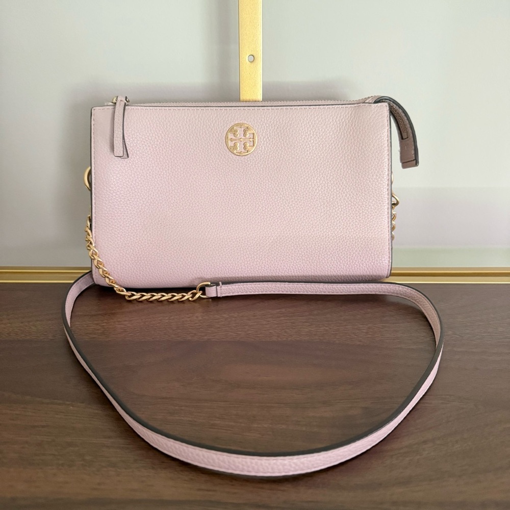 Tory Burch Mini Everly Bag in Shell Pink